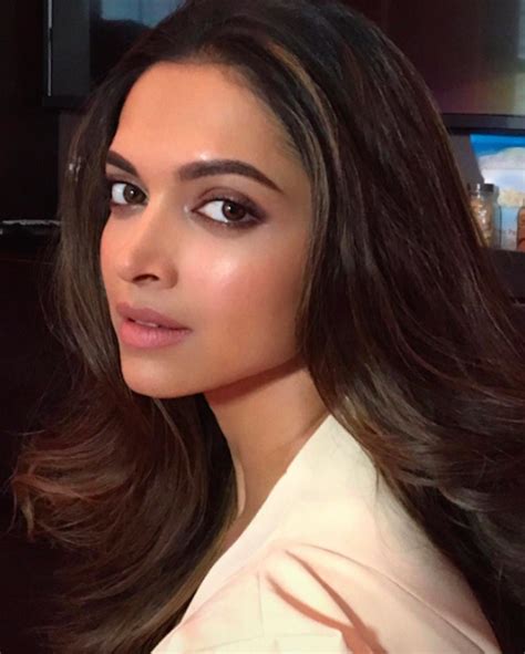 ax nude|DEEPIKA PADUKONE Nude .